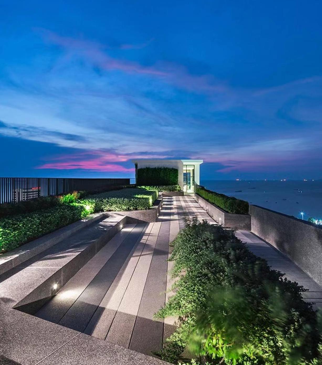 Apartmán The Base Pattaya Exteriér fotografie