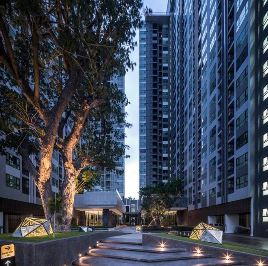 Apartmán The Base Pattaya Exteriér fotografie