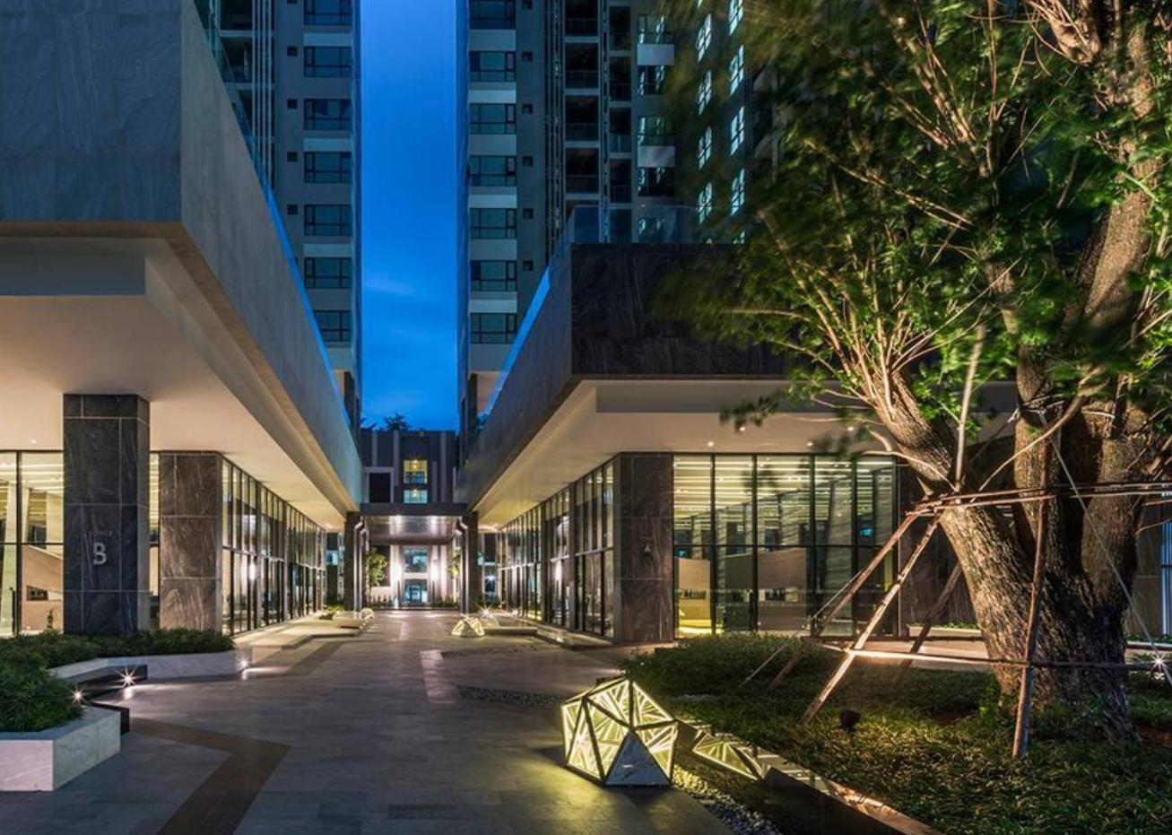 Apartmán The Base Pattaya Exteriér fotografie