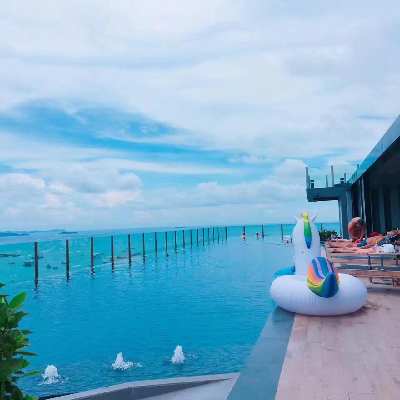 Apartmán The Base Pattaya Exteriér fotografie